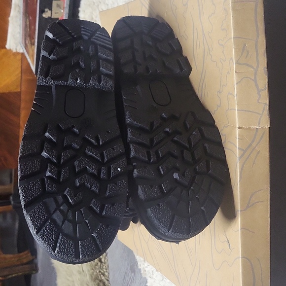 Elements Thinsulate boots 10 - Picture 3 of 7